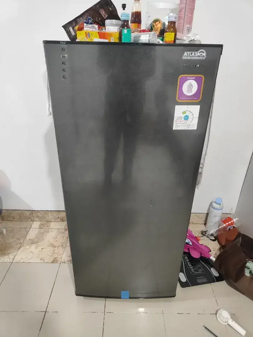Kulkas Sharp 1 pintu second Bali - Image 1 of 4