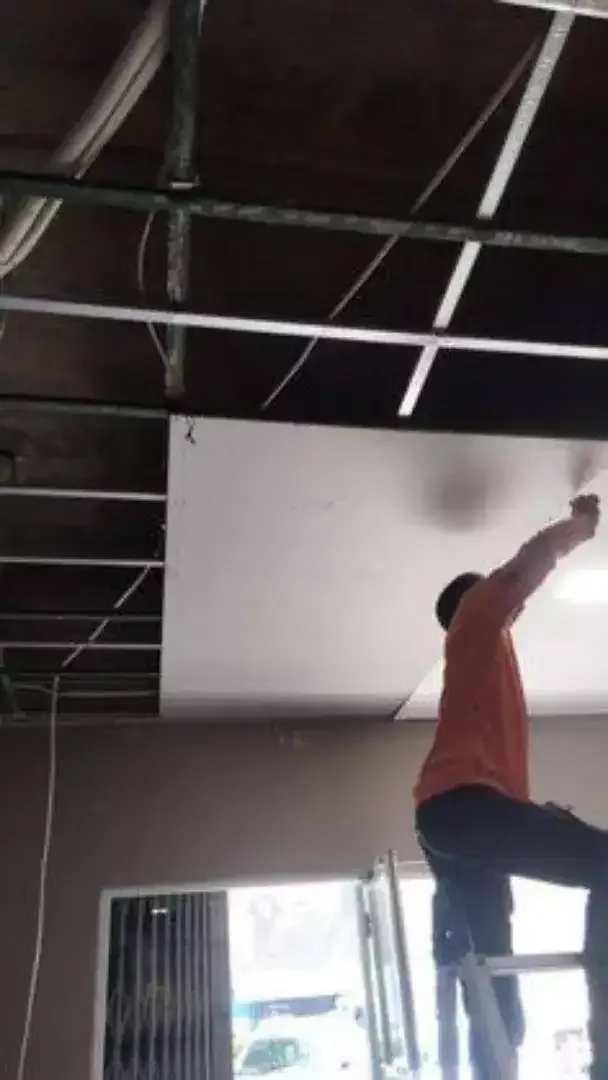Tukang bangunan dan renovasi - Image 7 of 10