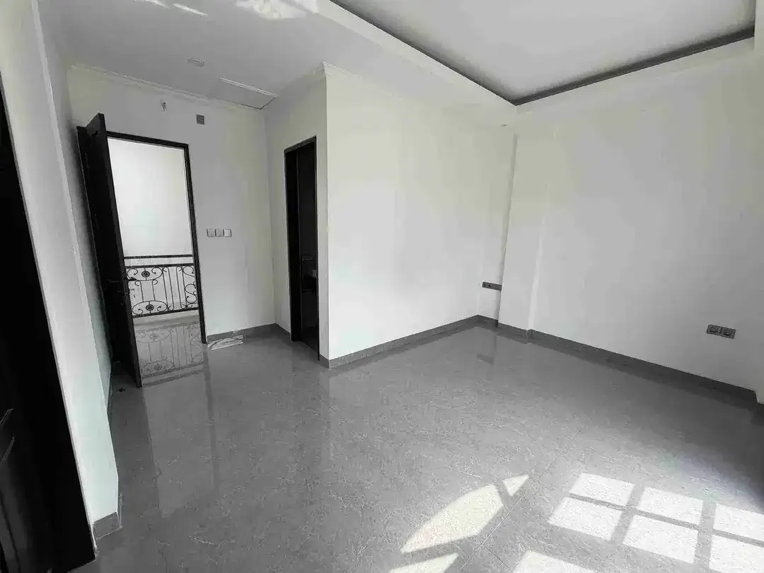 jual rumah Baru 3 lantai di Tukad Pakerisan Denpasar - Image 7 of 8