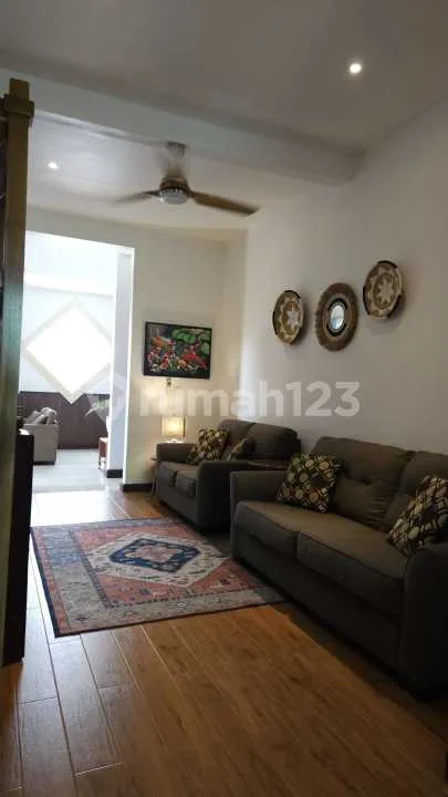 Villa Cantik Terawat Siap Huni, Dekat Pantai Saba, Gianyar - Image 3 of 4