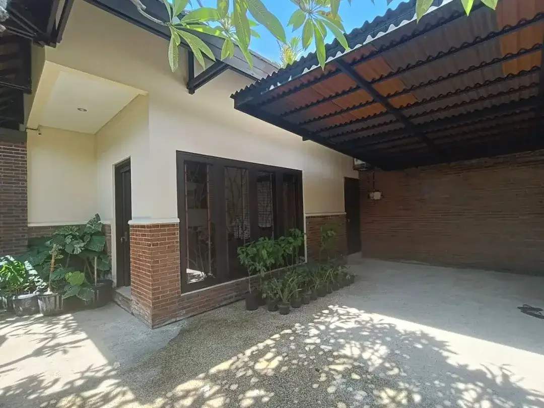 For Rent 3 Bedroom House at Sanur area - Image 2 of 10