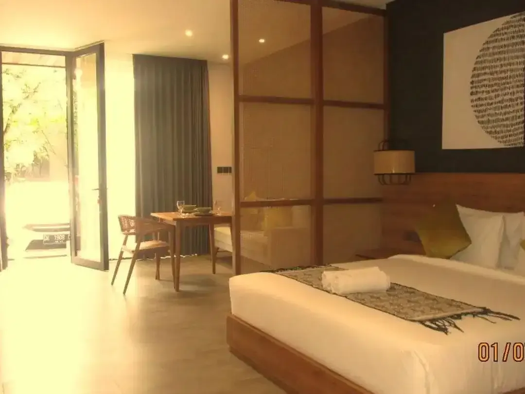 For Sale Leasehold - Brand new modern apartment 2 floors in area Seminyak - Image 4 of 10