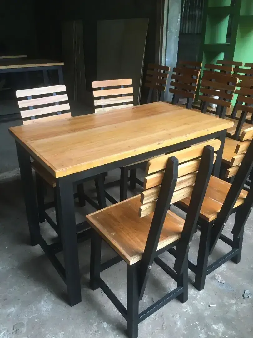 Set meja kursi cafe - Image 1 of 3