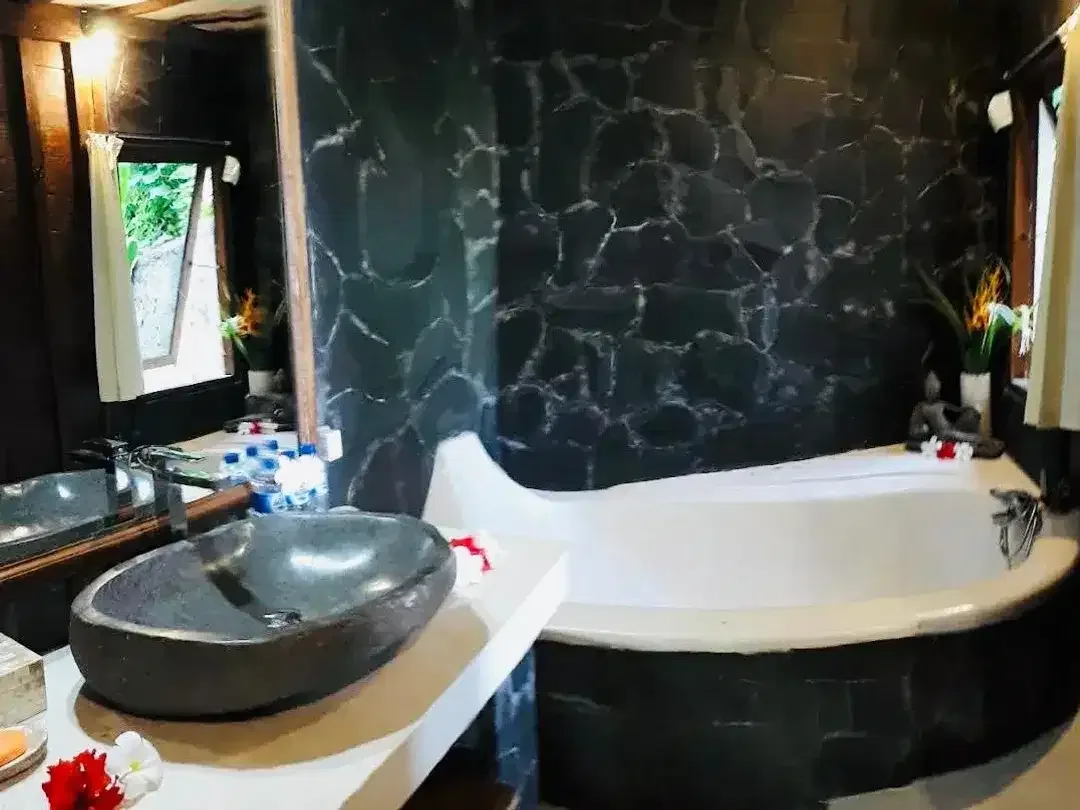 Villa beach front pantai bonian tabanan - Image 10 of 10