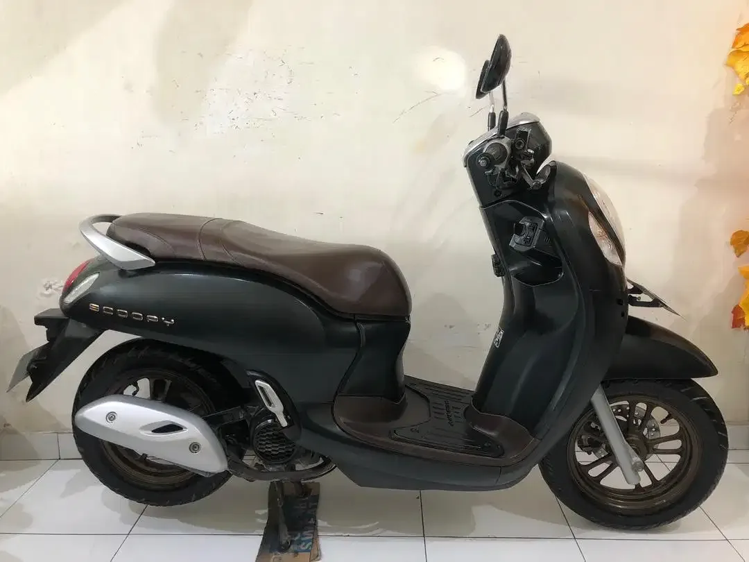 Honda Scoopy Prestige Th.2024 Remote!! - Image 1 of 10
