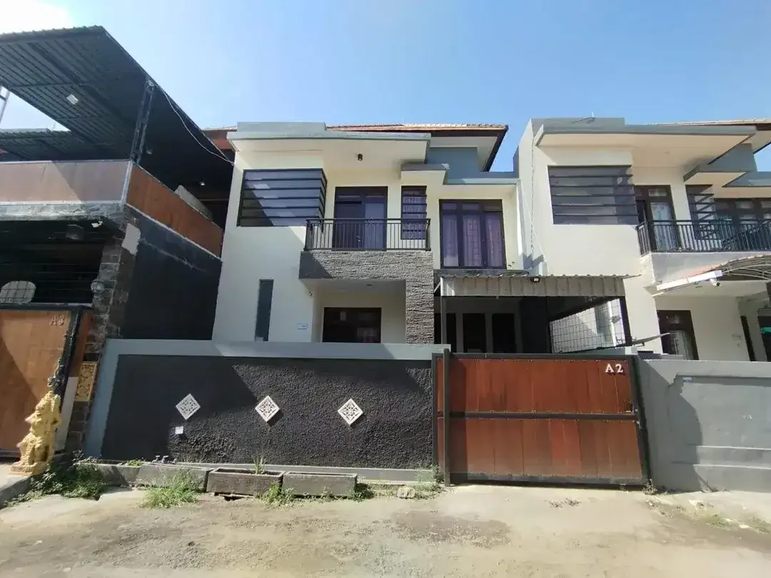 DI JUAL RUMAH DI JIMBARAN KUTA BALI DEKAT PINTU TOLL NUSA DUA - Image 1 of 10