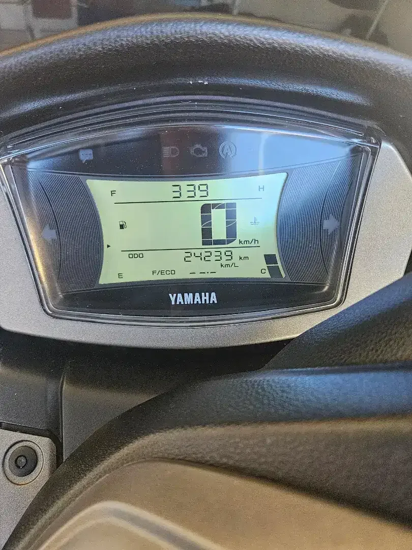 Yamaha NEW NMAX CONECTED - Image 5 of 5
