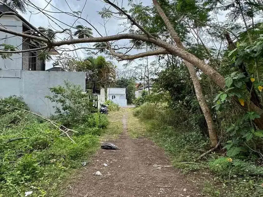 Tanah MURAH Strategis Area Villa Airis Ungasan - Image 1 of 9