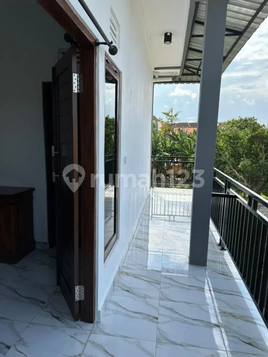 Rumah 2 Lantai 5 Bedroom Siap Huni Lokasi Kutuh Ungasan Badung - Image 2 of 4