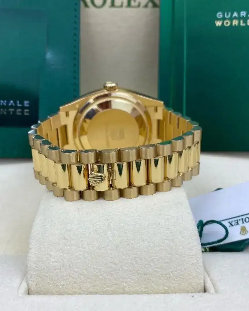 ROLEX DATEJUST LIMITED EDITION GREEN SMOKED D - Image 3 of 6