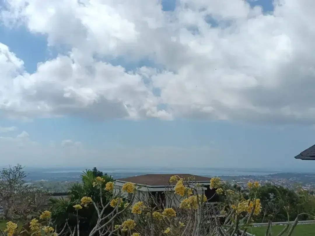 MODERN LUXURY VILLA WITH OCEAN & SUNSET VIEW - Image 2 of 7