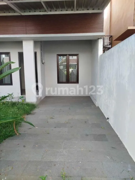 Rumah 3Br 2 Lantai Dekat Unud Jimbaran Badung Bali - Image 2 of 4