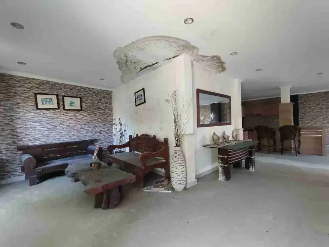 Di Jual Rumah 2 Lantai Kawasan Premium
Graha Liva Kertalangu, Desa Batubulan, Kec. Sukawati, Kab. Gianyar, Provinsi Bali - Image 4 of 10