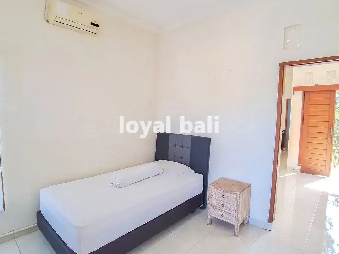 Rumah, Homey and Strategic House in Pecatu Ungasan, Bali - Image 9 of 10