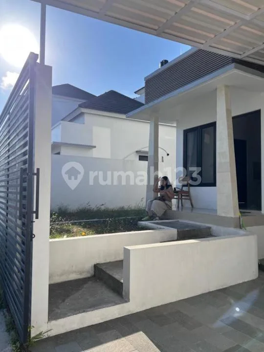 Rumah Sewa 3 Kamar di Nusa Dua - Image 2 of 4