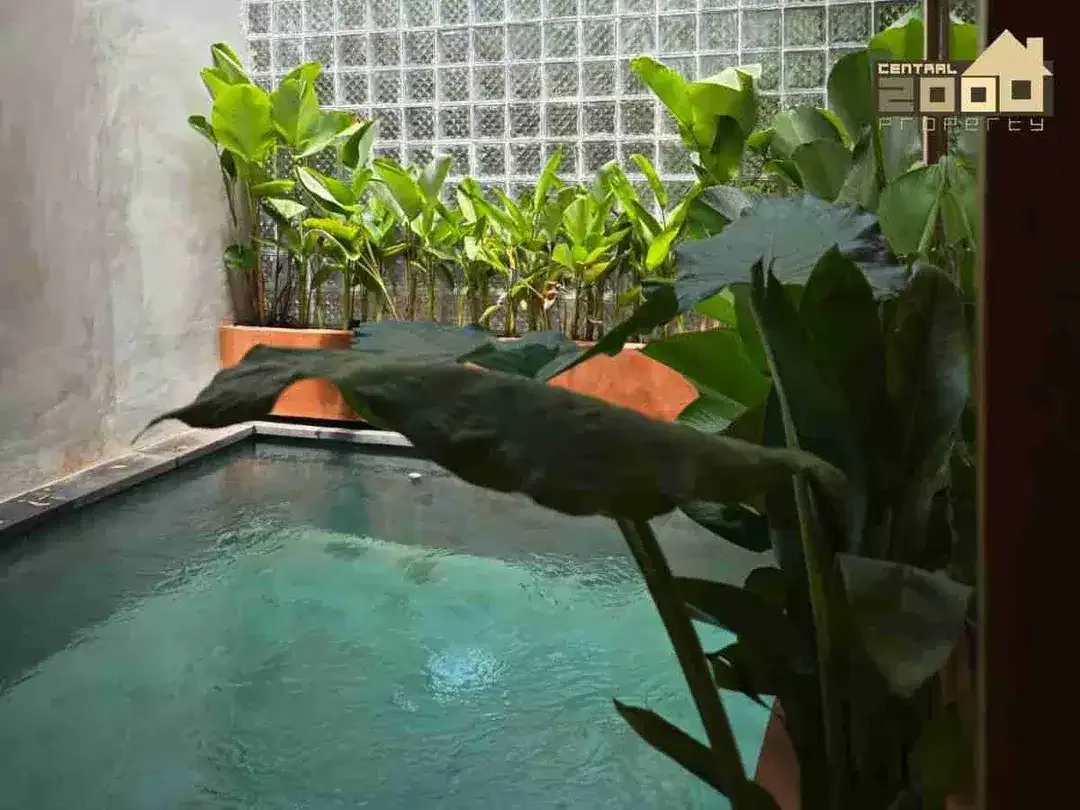 Modern Tropical Villa for Sale in Goa Gong, Ungasan - Image 2 of 10