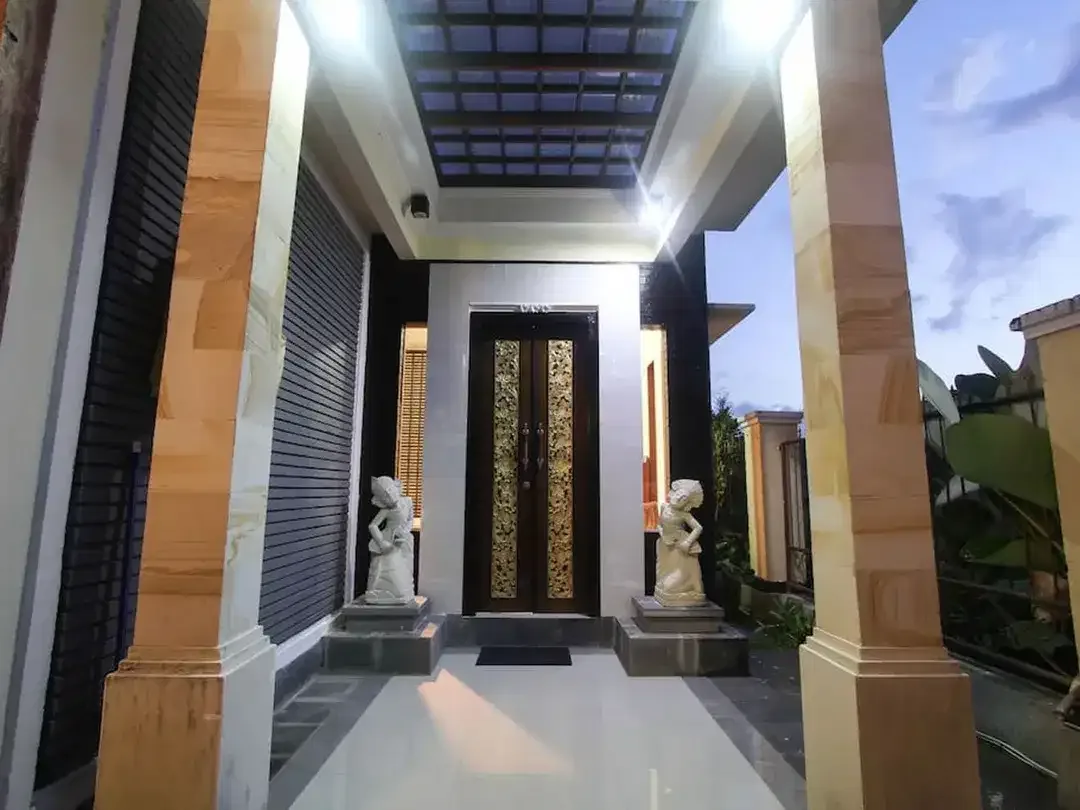 Charming 2-Bedroom Jungle View Villa on the Edge of Ubud – Ideal Lifestyle & Investment Opportunity - Image 7 of 10