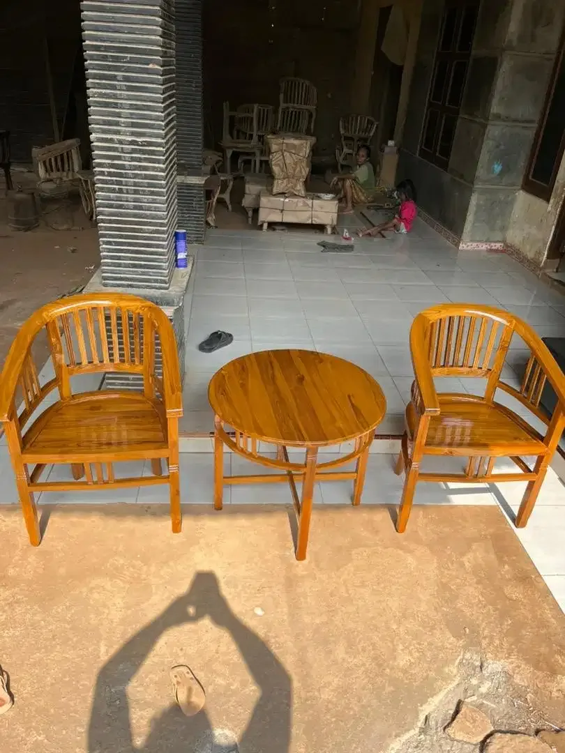 Set kursi teras meja besar - Image 3 of 3