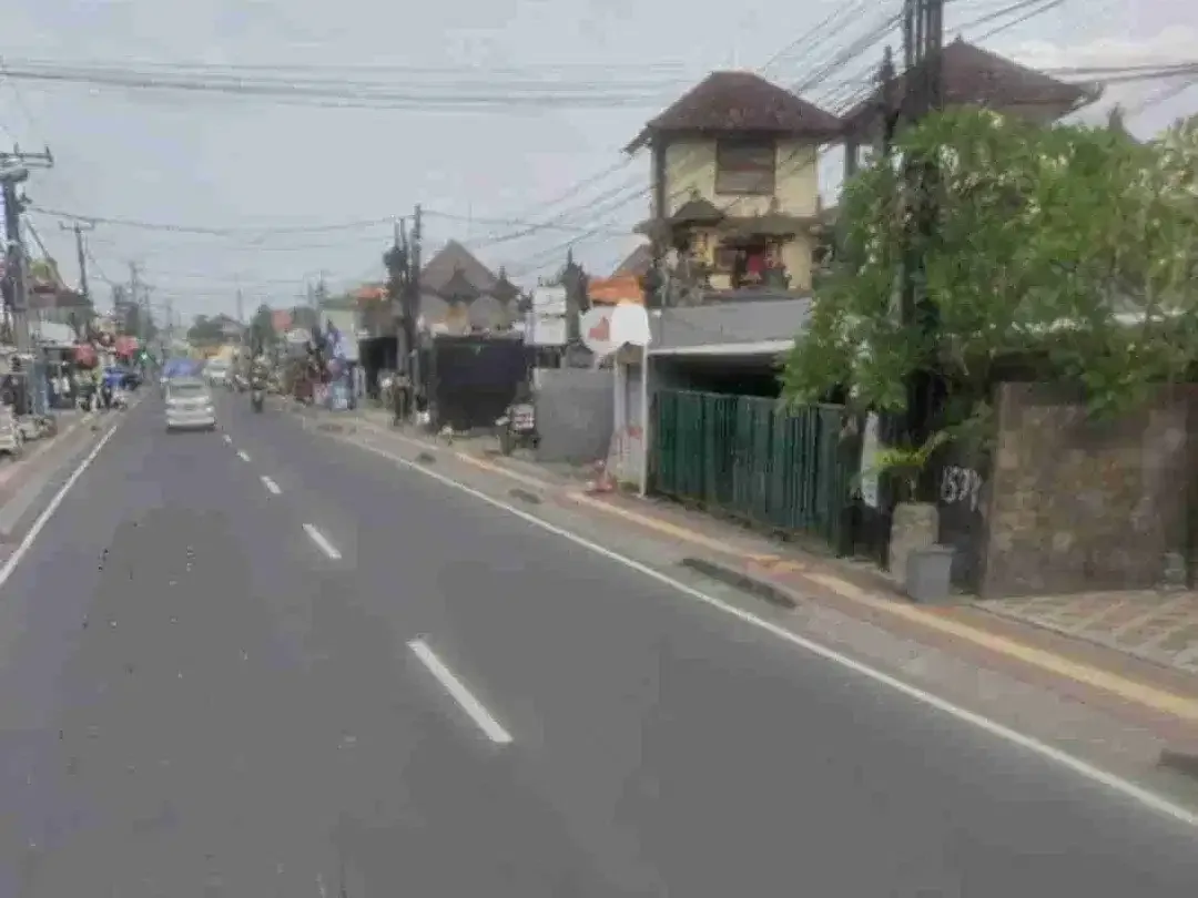 Tanah Zona Perdagangan Red Zone di Jalan Ahmad Yani Denpasar Bali - Image 2 of 2