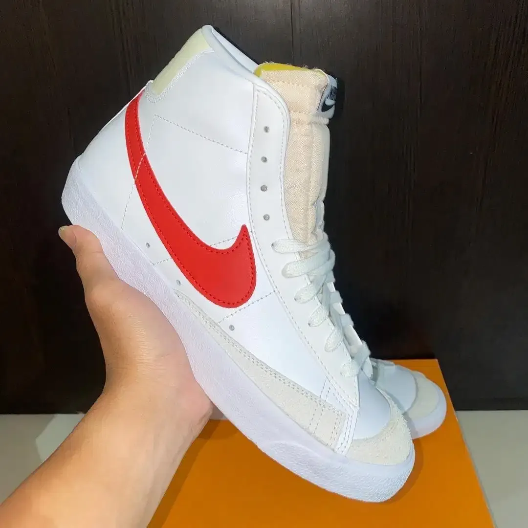 Nike Blazer Mid 77 Vintage - Image 4 of 9