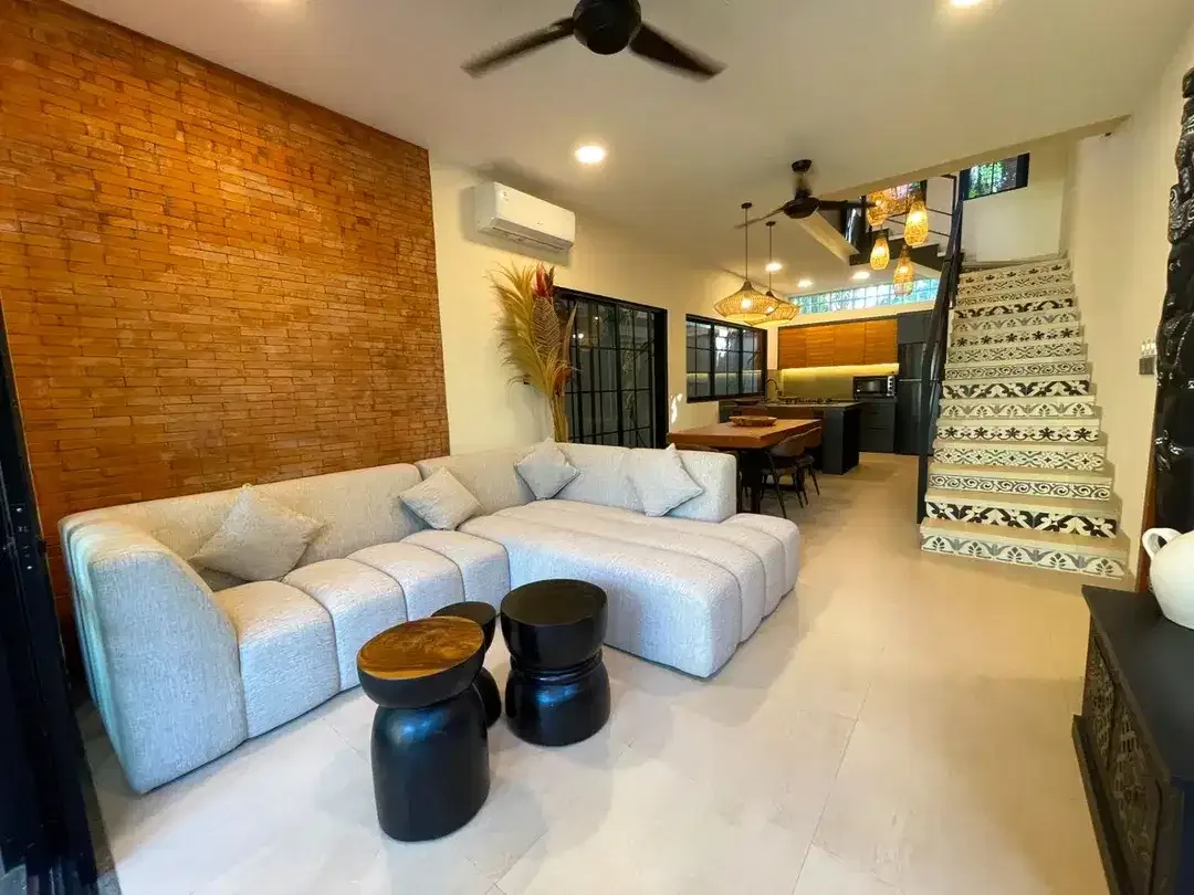 PREMIUM TROPICAL VILLA IN SANUR - Image 3 of 10
