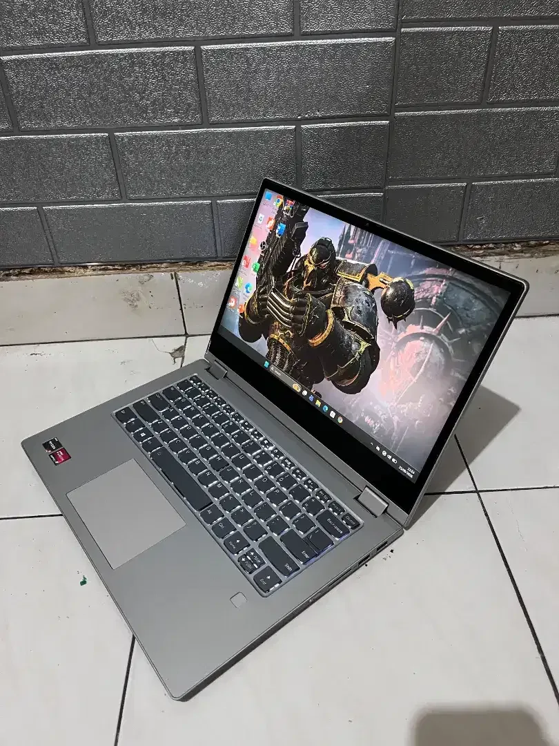 Dijual Laptop 2 in 1 Lenovo ideapad C430 Amd ryzen 5 (ram 8/nvme 256) - Image 3 of 8