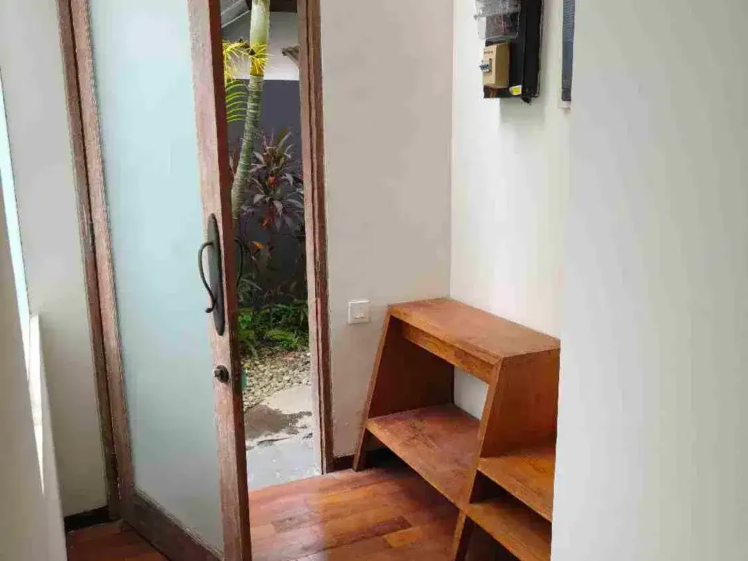 Villa 3 Kamar fully furnished nyaman lokasi strategis dekat ke pantai - Image 4 of 10