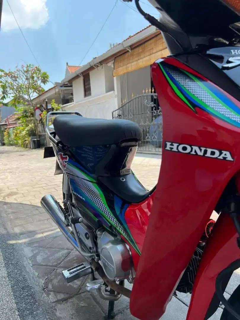 Supra x 100 lengkap mulus - Image 7 of 10