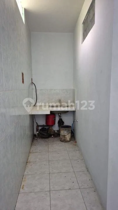 Ruko Siap Huni 3 Lantai Area Denpasar Selatan - Image 2 of 4
