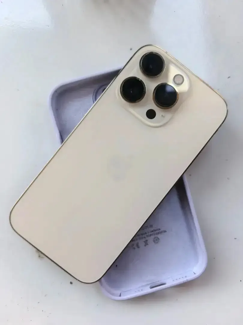 Iphone 14 pro second (inter) - Image 1 of 2