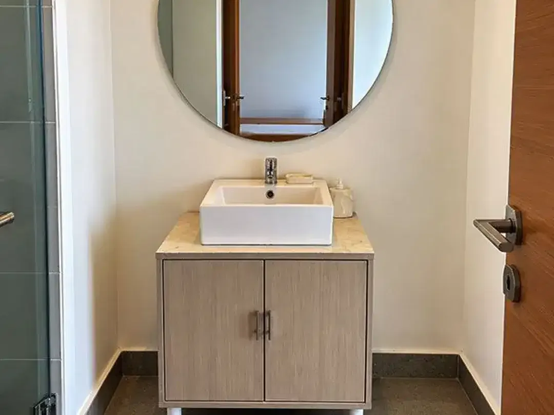 [AMR-090.SRC-405] Studio Apartment for Monthly Rent in Dewi Sri, Legian – Kuta Bali - Image 8 of 10