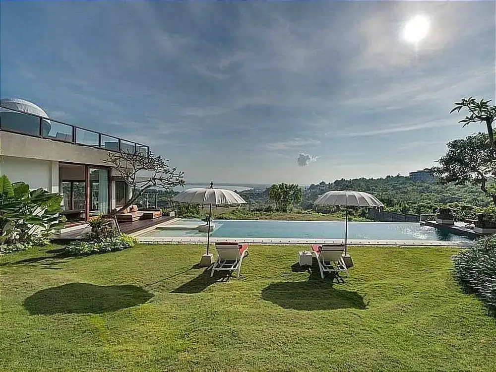 DIJUAL PRIVATE VILLA - JIMBARAN BAY & AIRPORT VIEW - Image 8 of 9