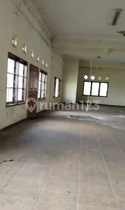 Gudang & Komersial Space di Jalan Utama Cargo Permai - 1700 MÂ² - Image 3 of 4
