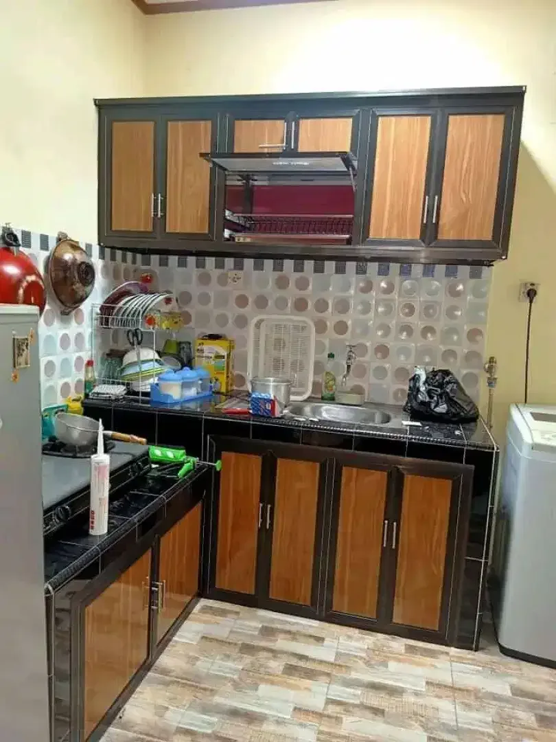 Kitchen Set, Bed Set ,Dipan ,Rak ,Back drop ,Lemari Partisi ,Meja Hpl - Image 9 of 10