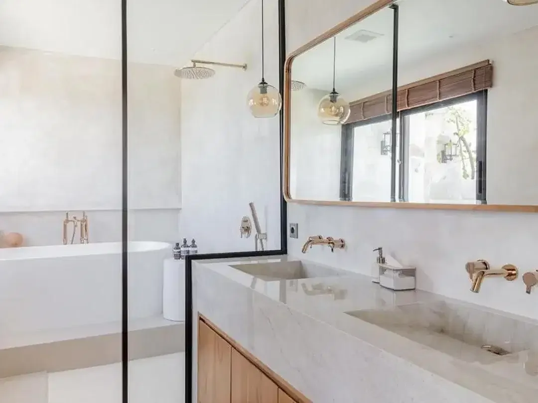 Dijual Villa Full Furnish Luxury View Laut di Pecatu Badung Bali - Image 10 of 10