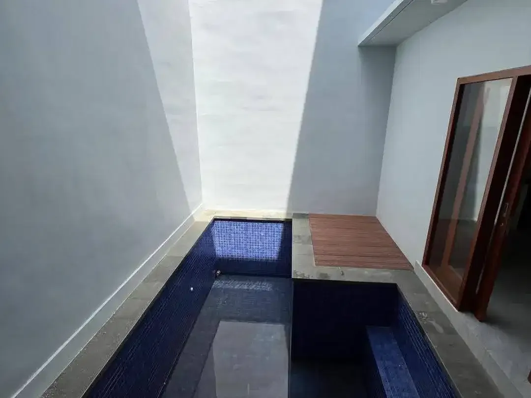 DIJUAL - RUMAH DENGAN PRIVATE POOL DI SANUR - Image 2 of 10
