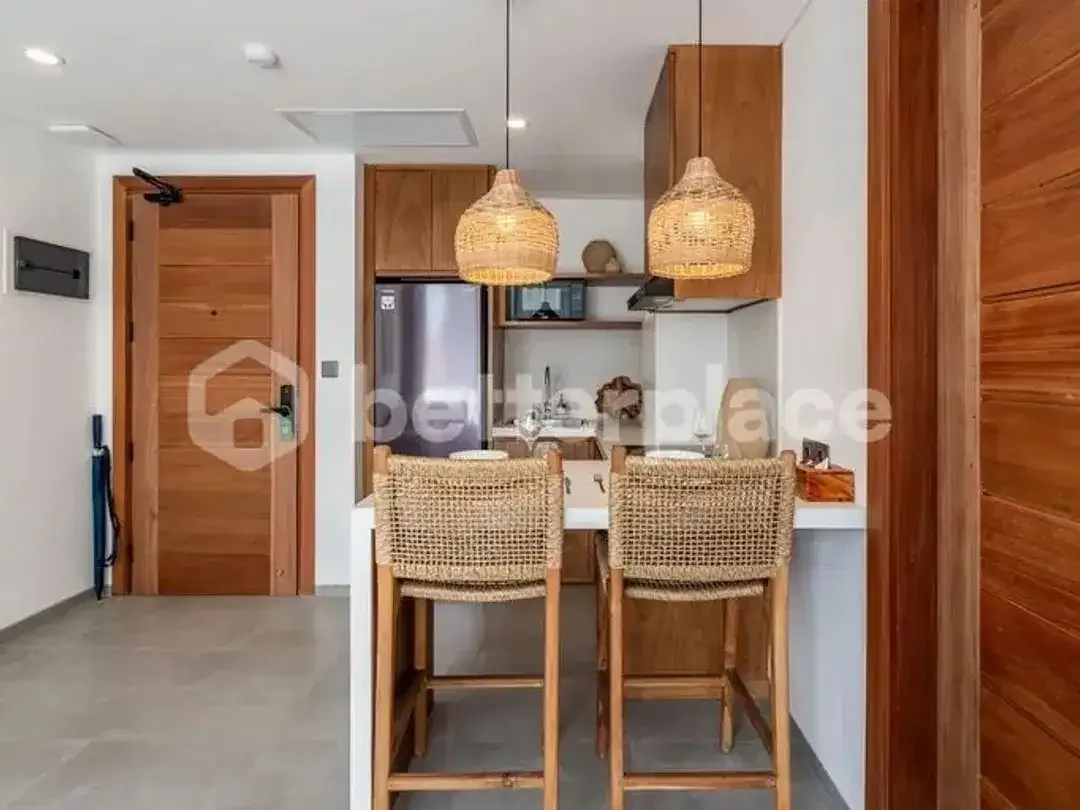 Modern 2-Bedroom Apartment in the Heart of Batu Bolong, Canggu - Image 3 of 10