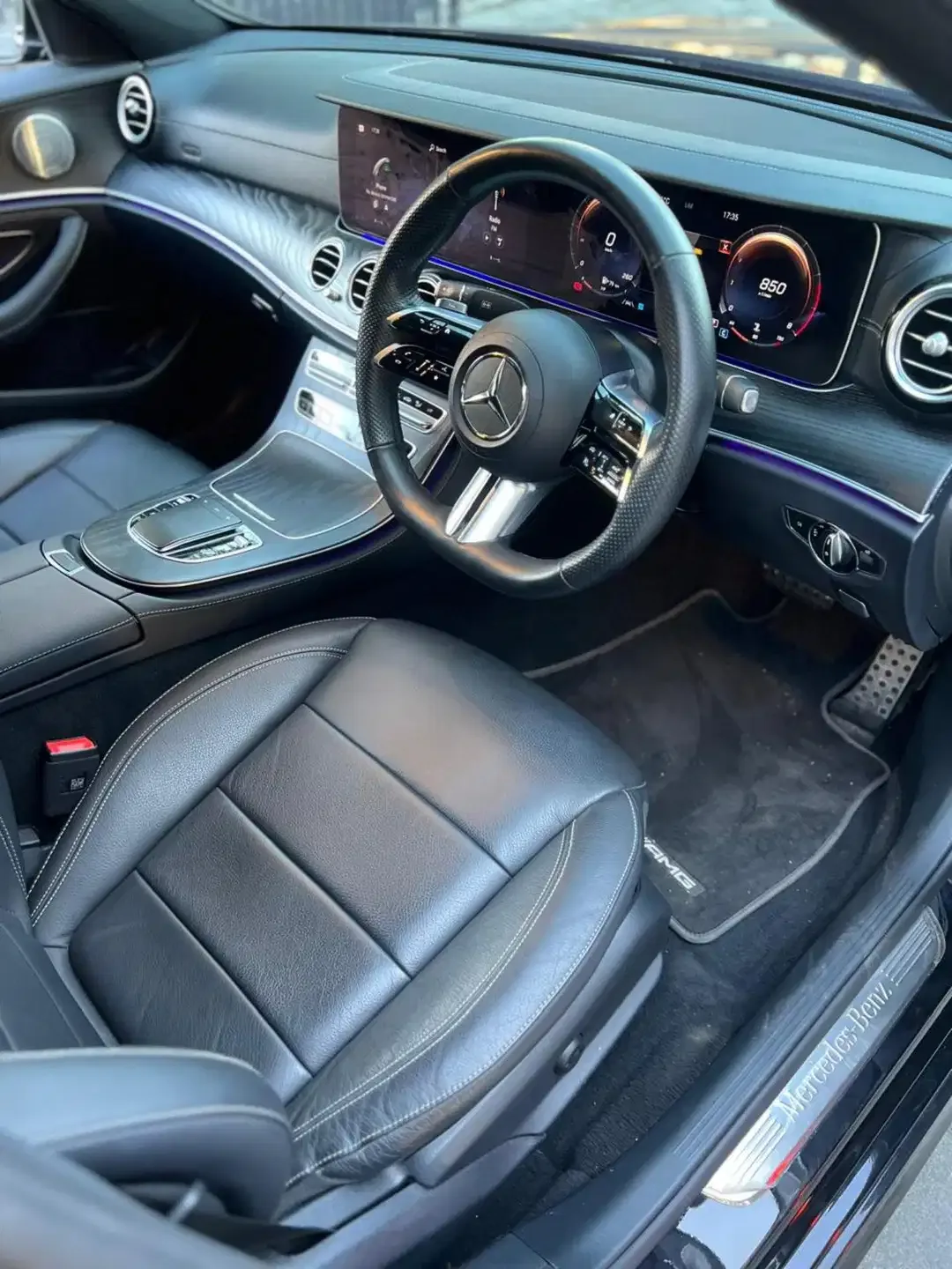 E300 AMG Line Asli Bali KM 5rb 2024 pmk - Image 4 of 7