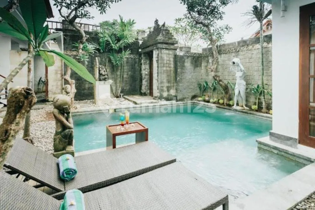 Dekat Icon Mall & Pantai, Villa 8 Kamar Sanur Denpasar - Image 1 of 4