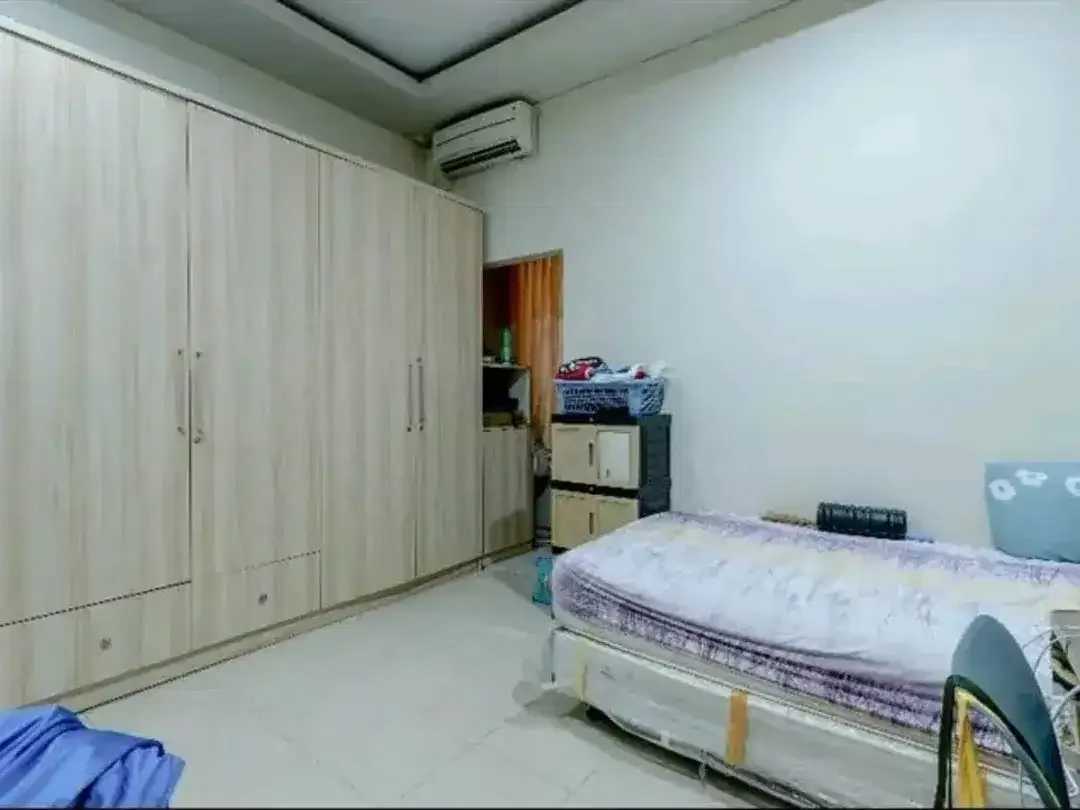 FREEHOLD  Di jual Rumah Lantai 2 Lokasi di buluh Indah Gatsu barat denpasar - Image 9 of 10
