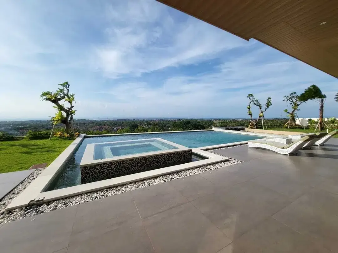 LUXURY BRAND NEW VILLA WITH UNBLOCK OCEAN, AIRPORT VIEW - Image 4 of 10
