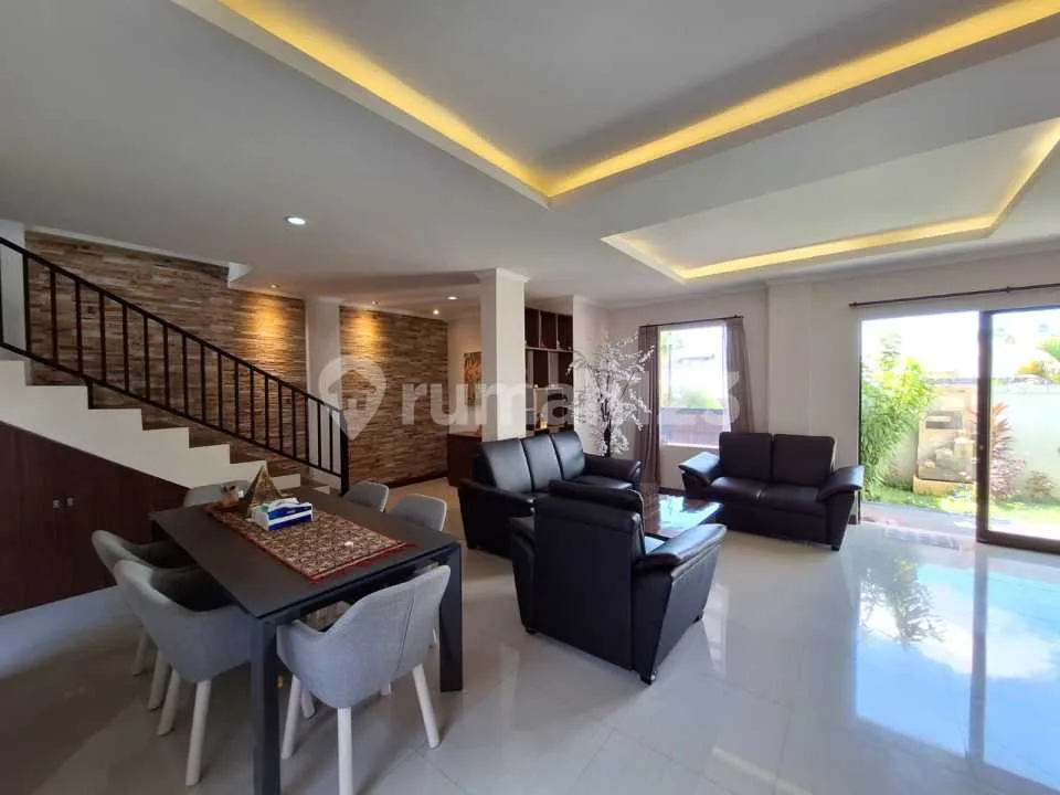 Dijual Cepat Rumah 4 Lantai Furnish di Canggu Bali - Image 3 of 4