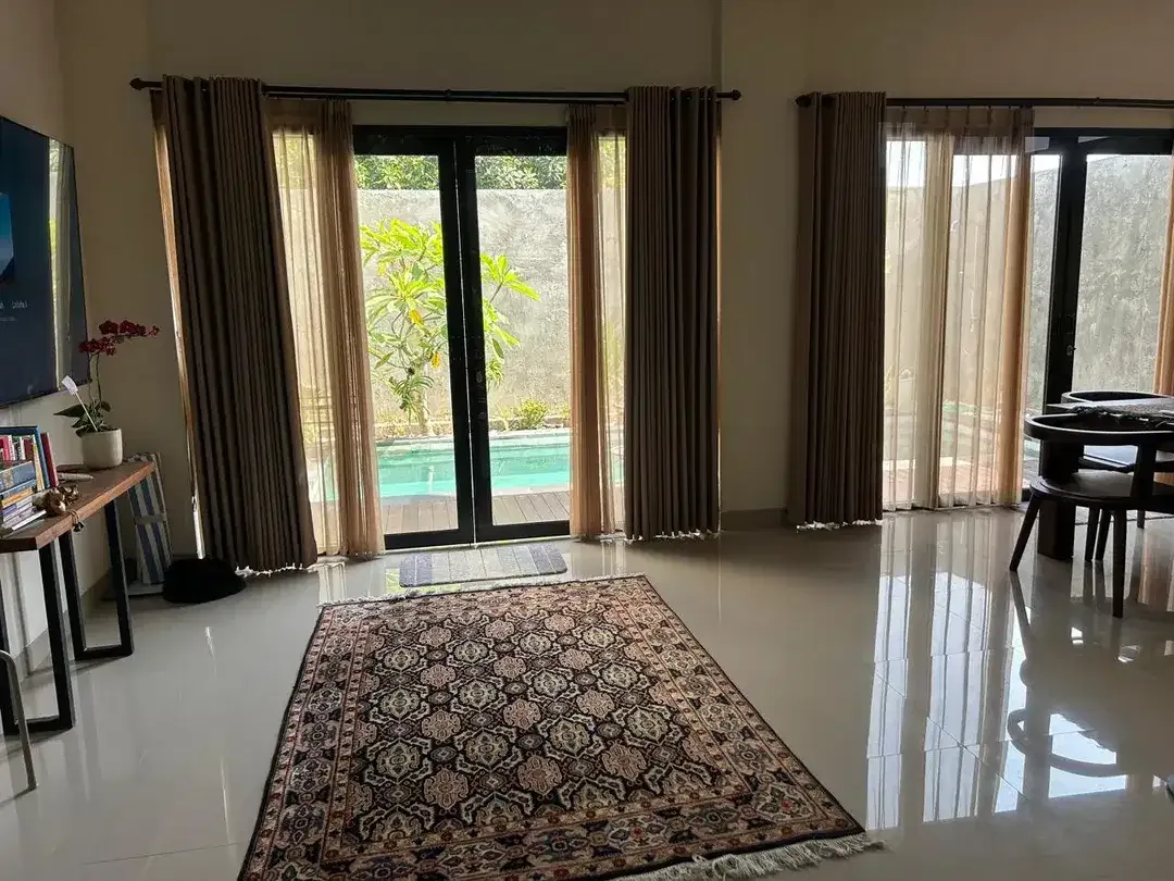 DI JUAL VILLA DI UNGASAN FULL FUNISH DEKAT PANTAI PECATU BALI - Image 2 of 10