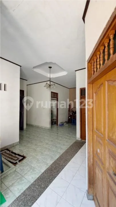Siap Huni Rumah Lantai 2 SHM Dekat Canggu - Image 2 of 4