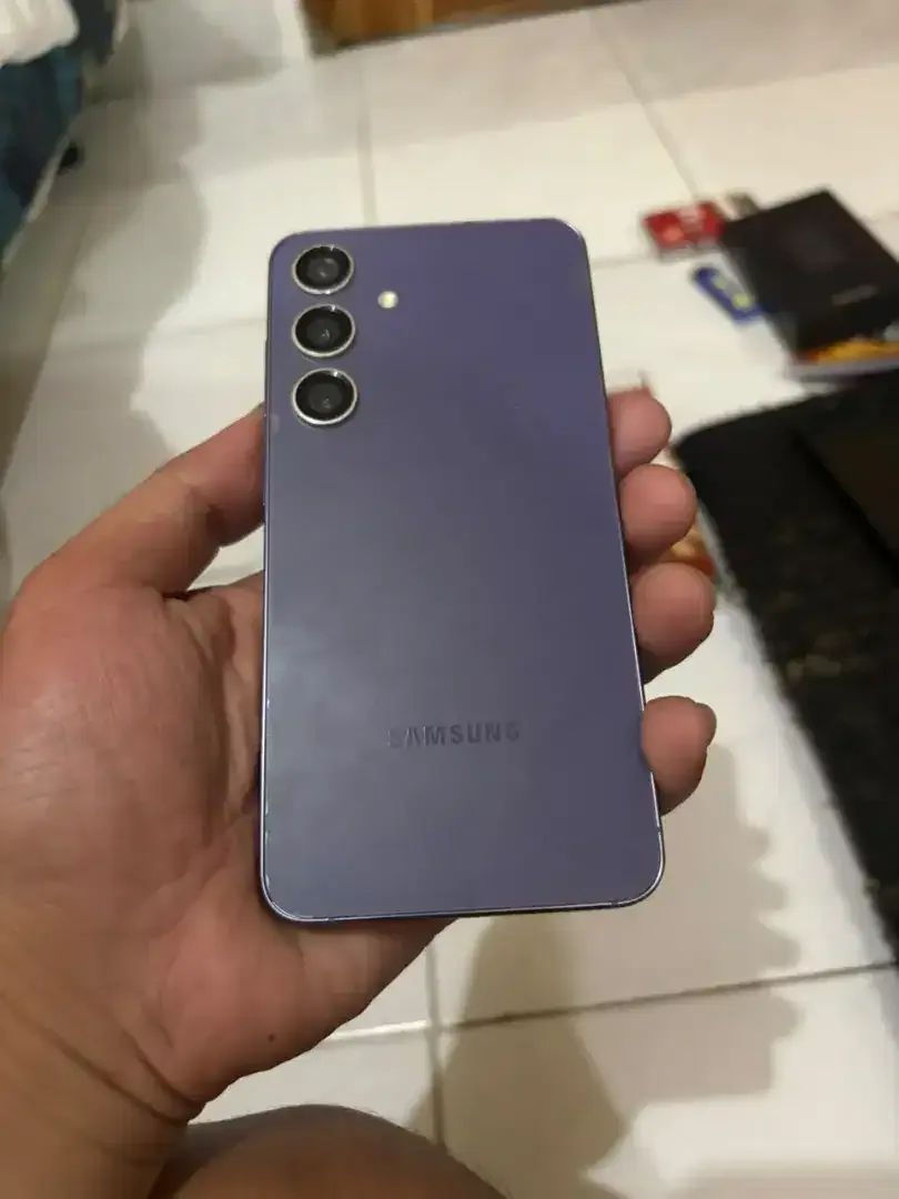 Samsung s 24 8/256gb - Image 1 of 8