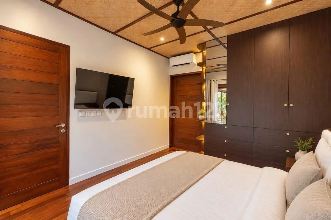 3-Bedroom Villas For Leasehold - Sanur Beach Side - Image 3 of 4
