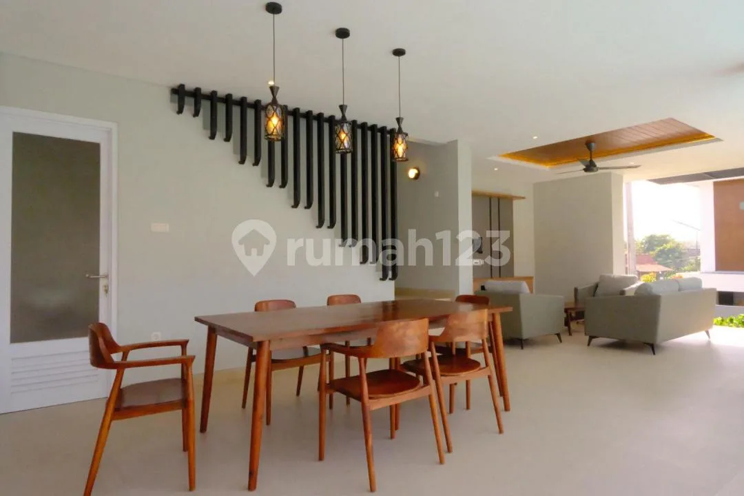 Villa Baru dengan Pemandangan Laut dan Gbk di Ungasan Bali - Image 3 of 4
