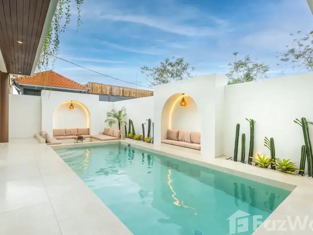 3 Bedroom Villa for sale in Seminyak, Bali - Image 2 of 10