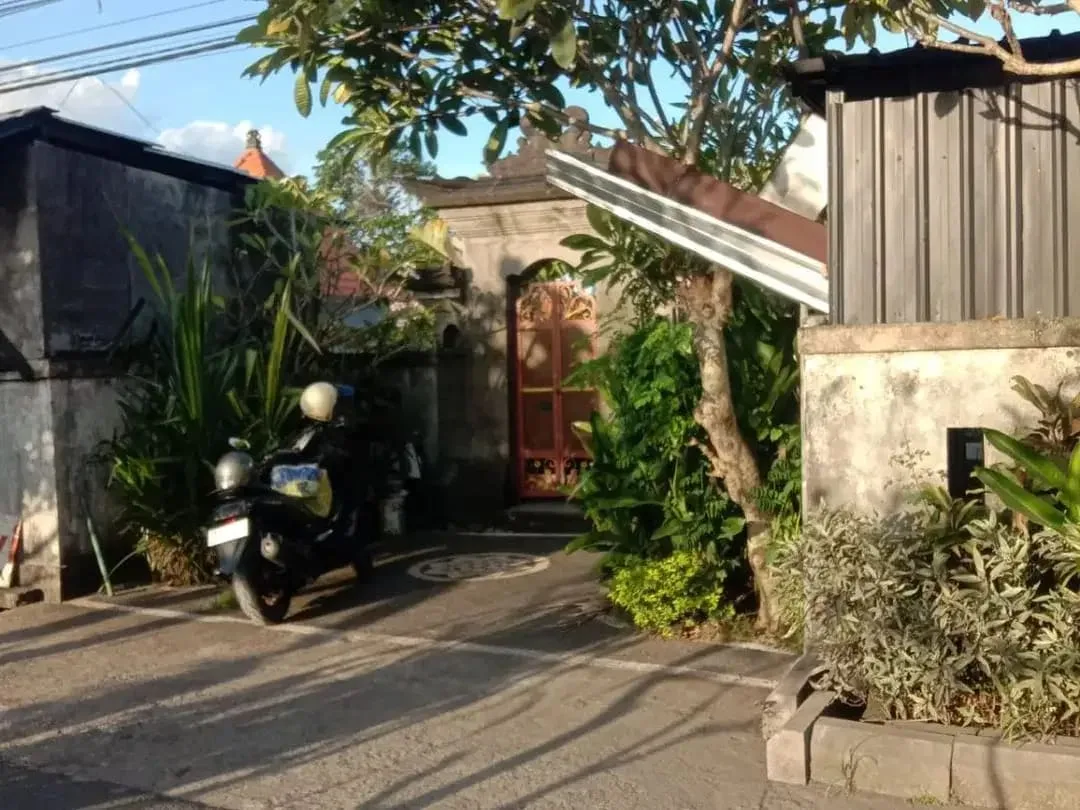 DIJUAL LAHAN PREMIUM VIEW SAWAH BONUS BANGUNAN STYLE VILLA – CELUK SUKAWATI - Image 3 of 6