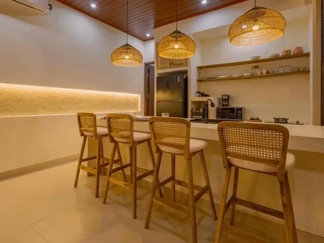 2 Bedroom Tropical Villa in Canggu - Image 6 of 10